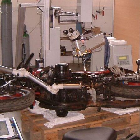Reparatur an Kawasaki Motor