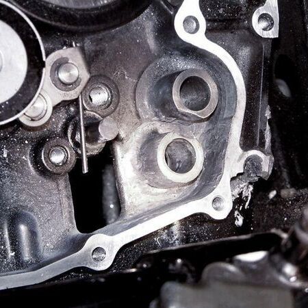 Reparatur an Kawasaki Motor